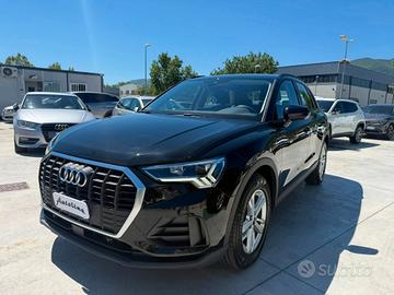 Audi Q3 35 TDI S tronic -VARI ACCESSORI-