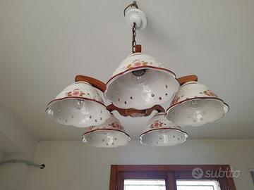 Lampadario in ceramica e legno 5 luci, e appliques