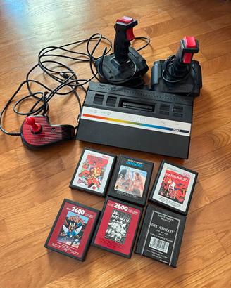 Lotto Atari 2600 – Console + Joystick