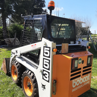 Mini pala Bobcat 553