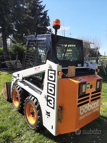 Mini pala Bobcat 553