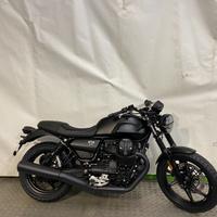 MOTO GUZZI V7 STONE