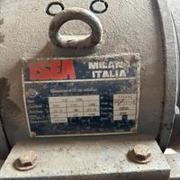 Saldatrice a cardano