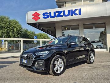 Audi Q5 40 2.0 tdi mhev 12V quattro s-tronic