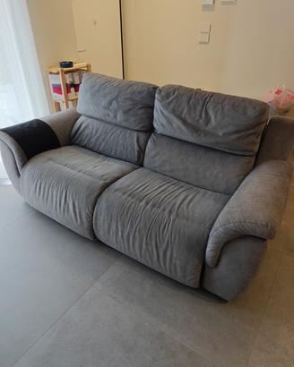 Divano 3 posti con recliner elettrico