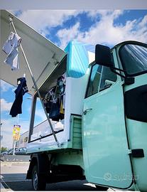 Ape furgonato allestimento itinerante