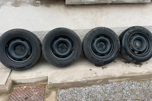 Gomme invernali 195/65 R15