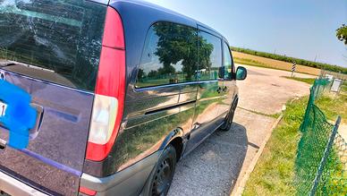 Mercedes Vito 9 posti 