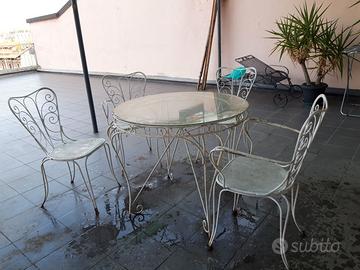 Tavolo in ferro vintage da terrazzo con 4 sedie