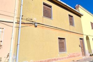 Casa indipendente con giardino a Serbariu Carbonia