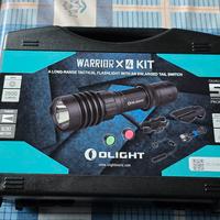 Olight Warrior X 4 Torcia Tattica 2.600 Lumen