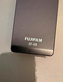 Flash Fujifilm EF-X8