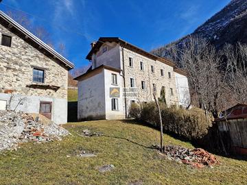 Villa di 130 m² con 4 locali a Gosaldo