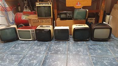 televisori vintage space -age anni 70