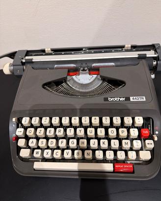 Macchina da scrivere Brother 442TR QZERTY italiana