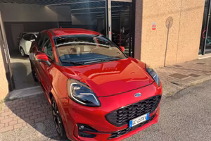 Ford Puma 1.0 EcoBoost Hybrid 155 CV S&S ST-Line 1