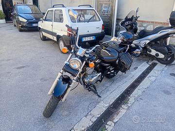 Suzuki GZ Marauder 250 - 2008