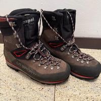 Scarponi da montagna  “La sportiva”