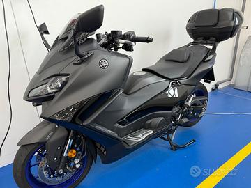 Yamaha Tmax 560 nuovo