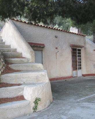 Rustico e terreno nel cuore del Gargano