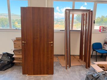 Porte laminate con maniglia