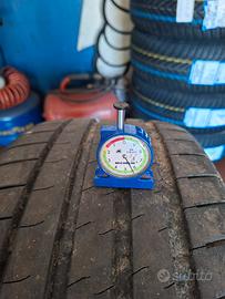 Quattro gomme per furgone