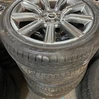 Cerchi in lega Range Rover Evoque velar