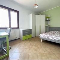 Camera una piazza e mezza con scrivania