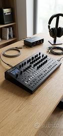 Roland SH-4d Compact Desktop Synthesizer