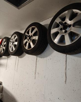 Gomme e Cerchi in Lega 185/55 R15
