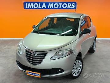 Lancia Ypsilon 0.9 TwinAir 85 CV 5 porte S&S Gold