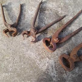 N. 4 TENAGLIE IN FERRO VINTAGE