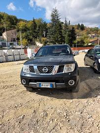 Nissan pathfinder 2.5 dci 