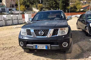 Nissan pathfinder 2.5 dci 