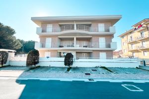 A785 - Triloclae 50 mt dal mare