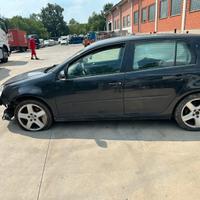 Golf  2.0.  140 cv TDI