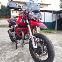Moto Guzzi V85 TT - 2022
