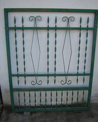 Elemento ringhiera in ferro, cancello pedonale