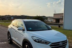 Hyunday tucsno 1.7 CRDi  Xpossible 141cv CDT 2WD