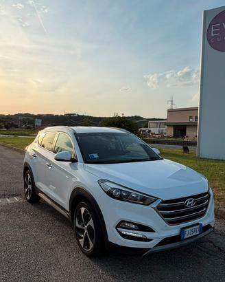 Hyunday tucsno 1.7 CRDi  Xpossible 141cv CDT 2WD