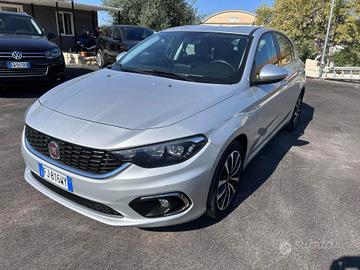 Fiat Tipo 1.6 Mjt S&S DCT SW Lounge