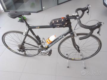 bici da corsa bianchi