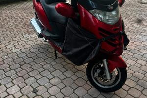 Kymko grand dink 250