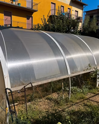 Serra  alluminio e policarbonato