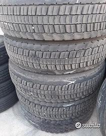 4 gomme usate 245 70 19.5 sava