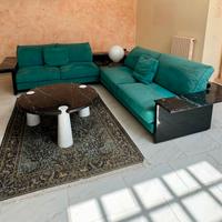 Divano Archetipo in alcantara.