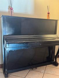 Pianoforte Verticale Anton Petrof –