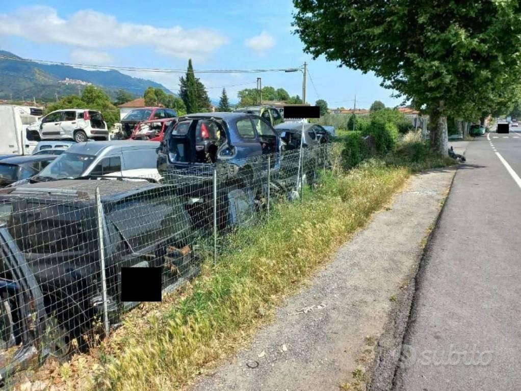 Immobile in asta di 860 m² a Castelnuovo Magra - Vista 5