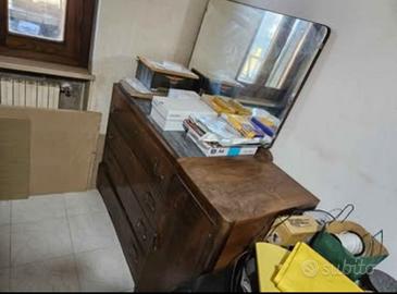 Cassettone in legno massello