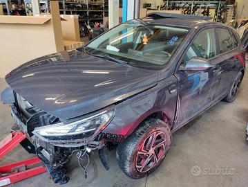 Ricambi HYUNDAI I30 IBRIDO 1598cc benzina del 2021